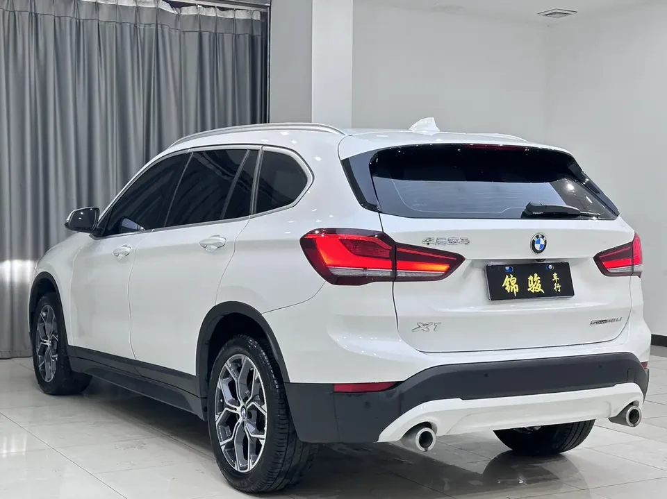 BMW X1 BMW X1 2022 sDrive25Li Leading Edition 2023 — миниатюра 5