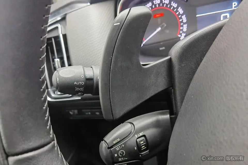 Citroen Citroen C6 400THP Comfort Edition 2023 — миниатюра 2