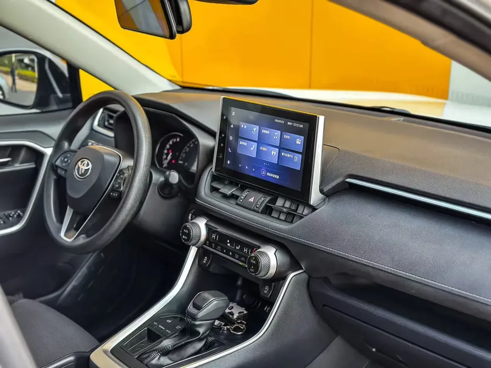 Toyota RAV4 2.0L CVT 2WD Fashion Edition 2022 — миниатюра 5
