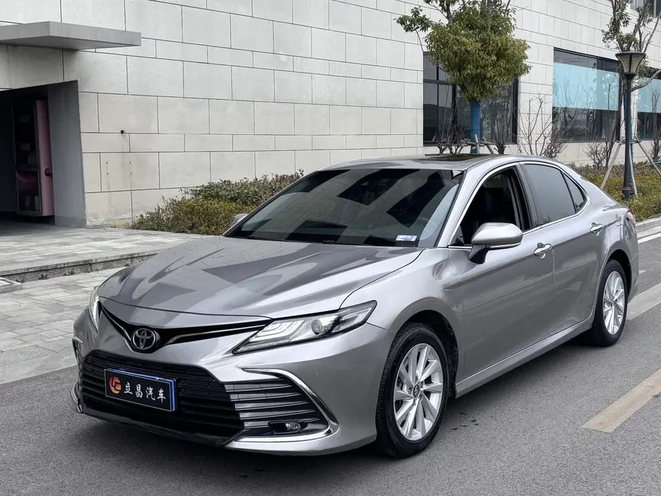 Toyota Camry 2023