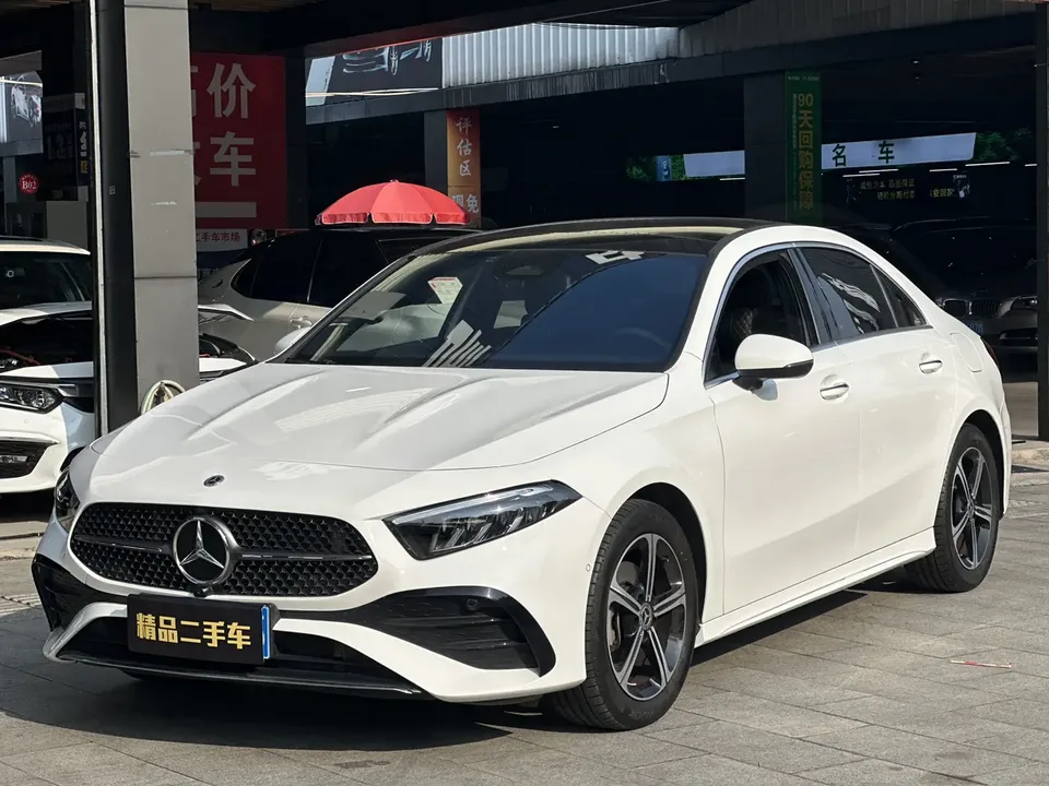 Mercedes-Benz Mercedes Benz A Class 2024