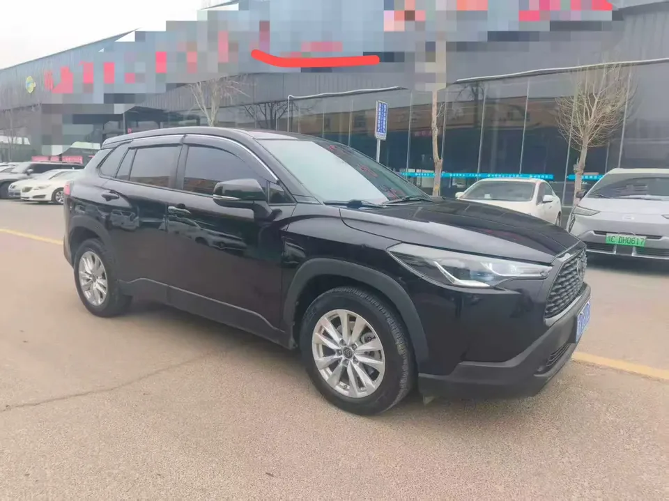 Toyota CorollaCross 2.0L Exclusive Edition 2022 — миниатюра 3