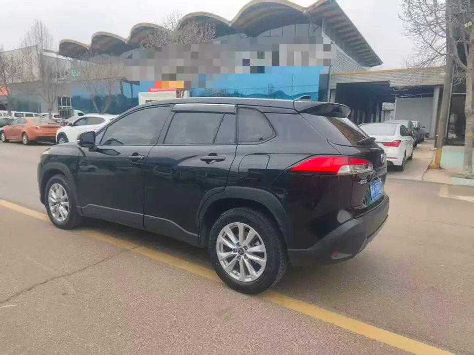 Toyota CorollaCross 2.0L Exclusive Edition 2022 — миниатюра 4