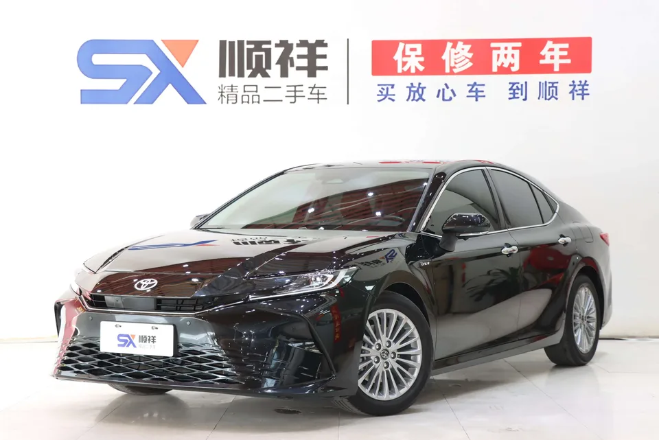 Toyota Camry 2024