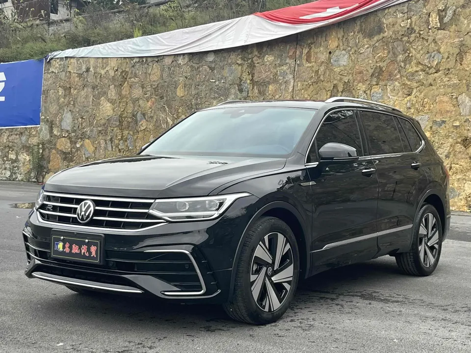 Volkswagen Tiguan L 2023