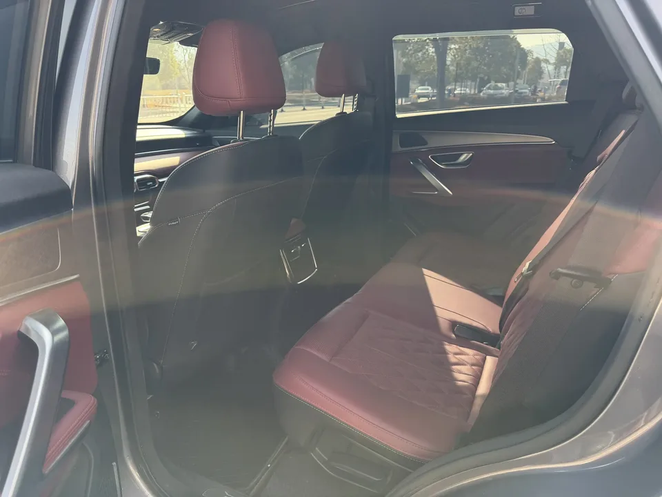 Jetour Jietu X70 PLUS Champion Edition 1.5T DCT Champion PRO 5 Seaters 2024 — миниатюра 5