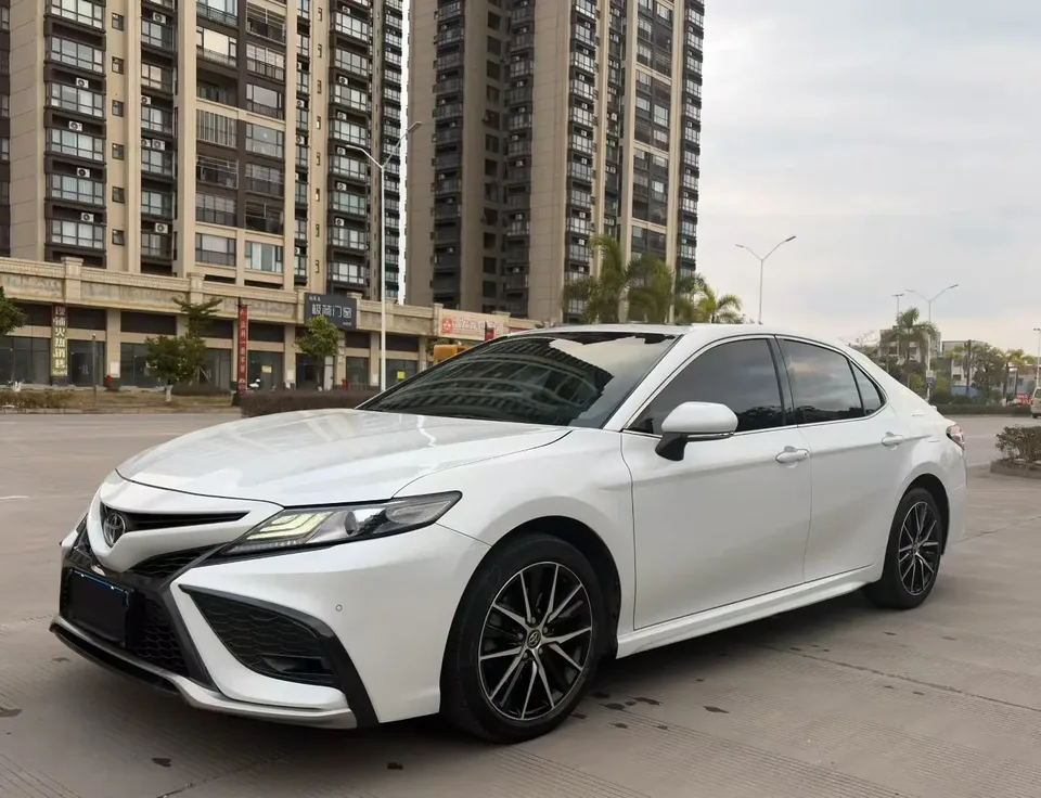 Toyota Camry 2022