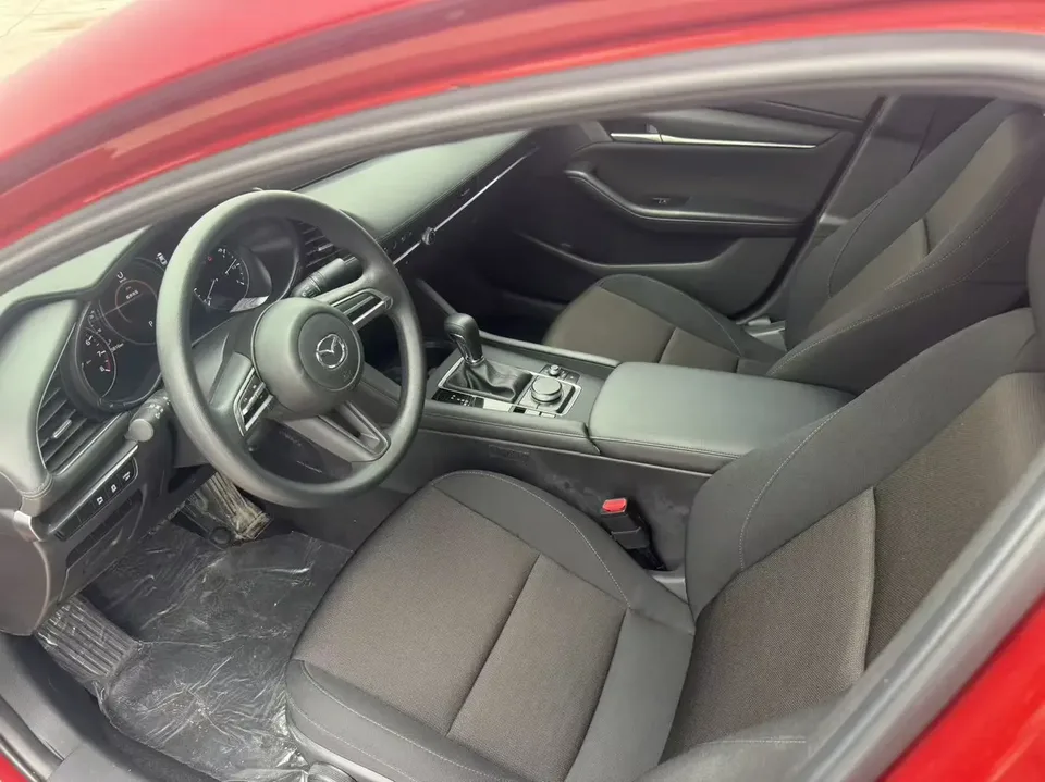 Mazda Axela Mazda3 2021 2.0L automatic quality version 2022 — thumbnail 5