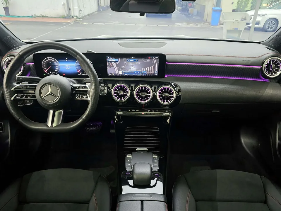 Mercedes-Benz Mercedes Benz A Class Mercedes-Benz A-Class 2023 A 200 L Sports Sedan Fashion Edition 2023 — миниатюра 3