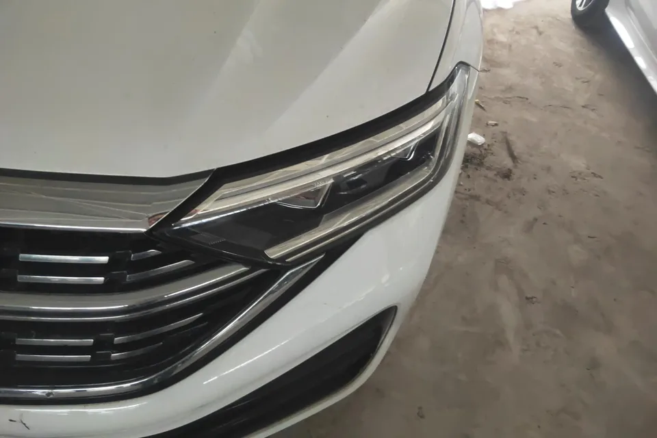 Volkswagen Sagitar 2023 Sagitar 300TSI DSG Beyond Edition 2024 — миниатюра 2