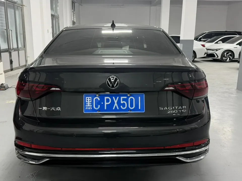Volkswagen Sagitar 2023 Sagitar 280TSI DSG Beyond Edition 2022 — миниатюра 2