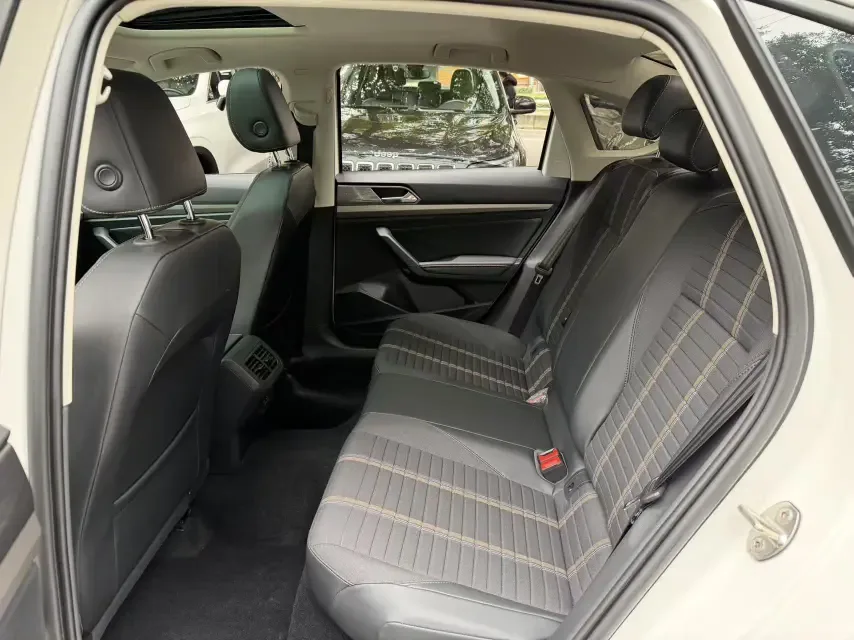 Volkswagen Lavida Lavida 2022 280TSI DSG Comfort Edition 2024 — миниатюра 5