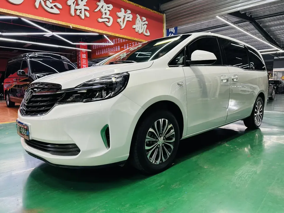Buick GL8 2022