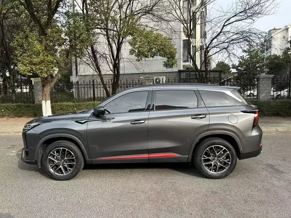 Changan CS75PLUS Second Generation 1.5T Automatic Luxury Edition 2023 — миниатюра 4