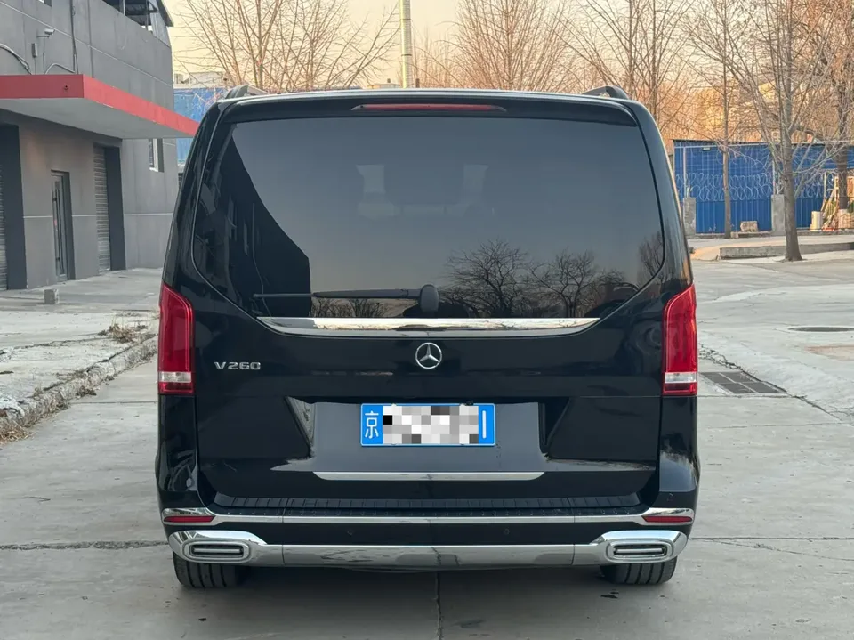 Mercedes-Benz V-Класс Mercedes Benz V Class 2021 V 260 Pilot Edition 2022 — thumbnail 2