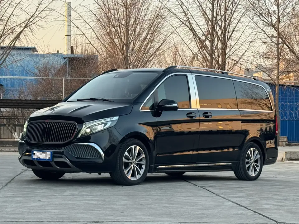 Mercedes-Benz V-Класс Mercedes Benz V Class 2021 V 260 Pilot Edition 2022 — photo 1, buy with delivery to Moscow