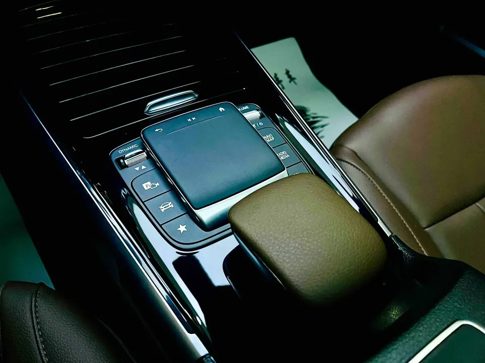 Mercedes-Benz GLB-Class GLB 2023 Mercedes-Benz GLB 2023 GLB 200 Fashion Edition 2023 — thumbnail 2
