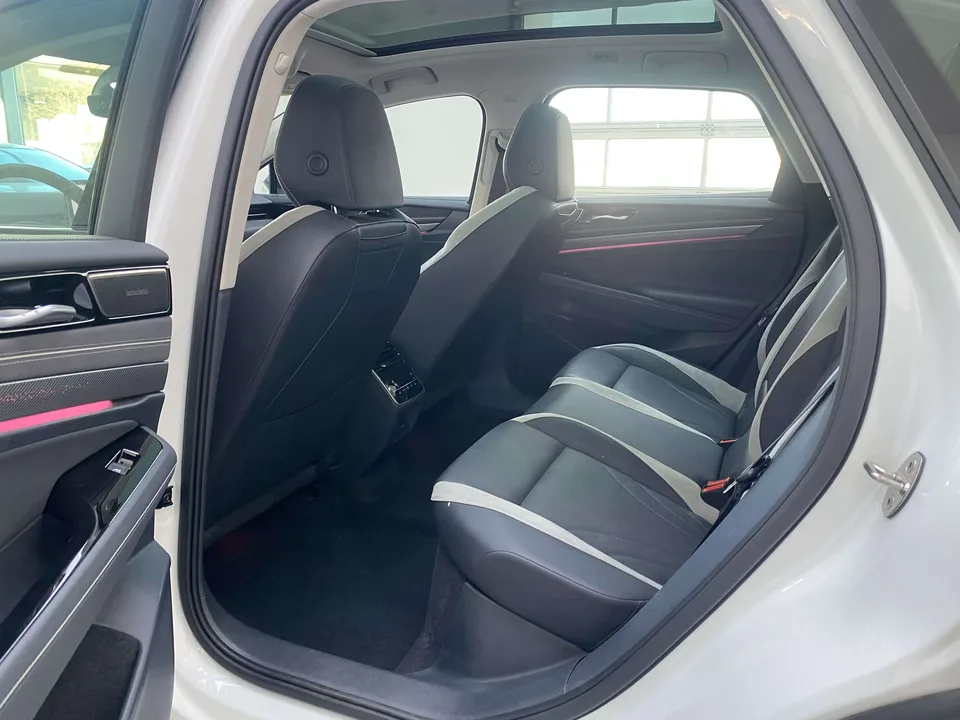 Volkswagen ID.7 VIZZION ID.7 VIZZION 2024 first edition 2024 — миниатюра 3