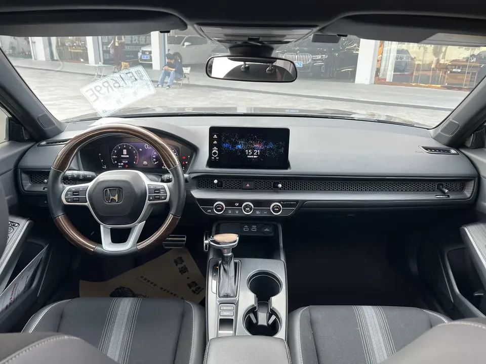 Honda CIVIC 2022 Civic 240TURBO CVT Ignition Edition 2022 — миниатюра 3