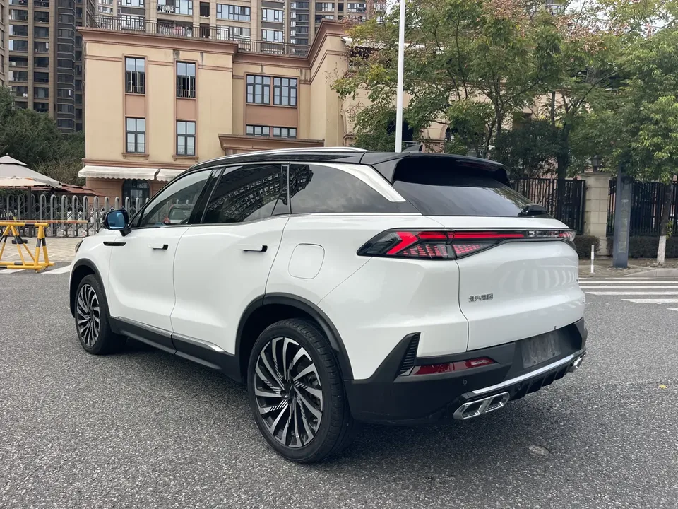 BAIC Beijing X7 1.5TD Exclusive+ 2024 — миниатюра 2