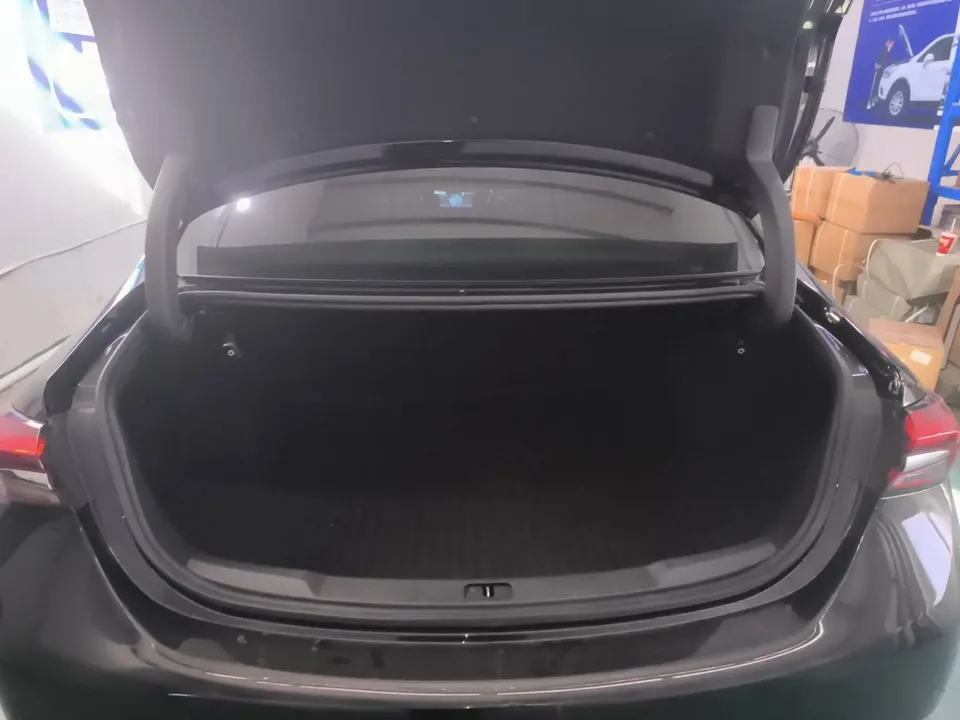 Buick LaCrosse LaCrosse 2022 652T Luxury 2023 — миниатюра 3