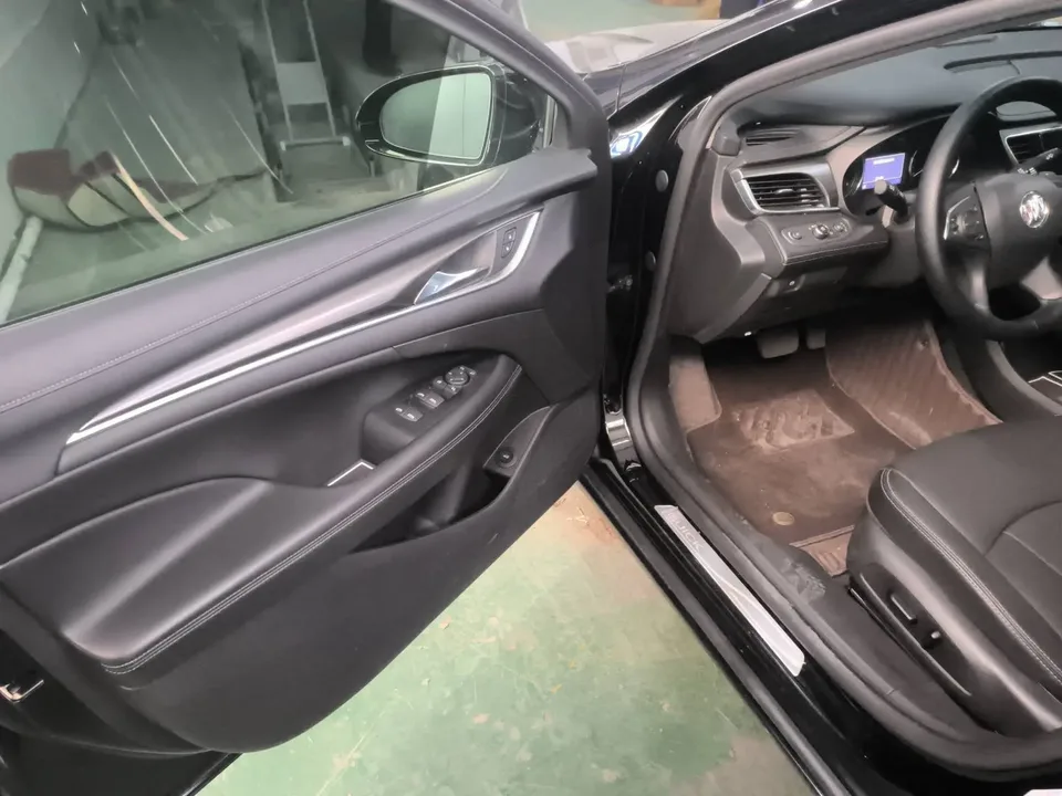 Buick LaCrosse LaCrosse 2022 652T Luxury 2023 — миниатюра 5
