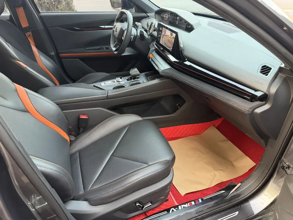 Changan UNI-V 1.5T Sports Edition 2022 — миниатюра 2
