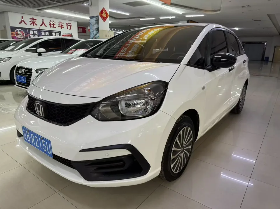 Honda FIT Fit 2022 1.5L CVT Unlimited MUGEN Edition 2023 — photo 1, buy with delivery to Moscow