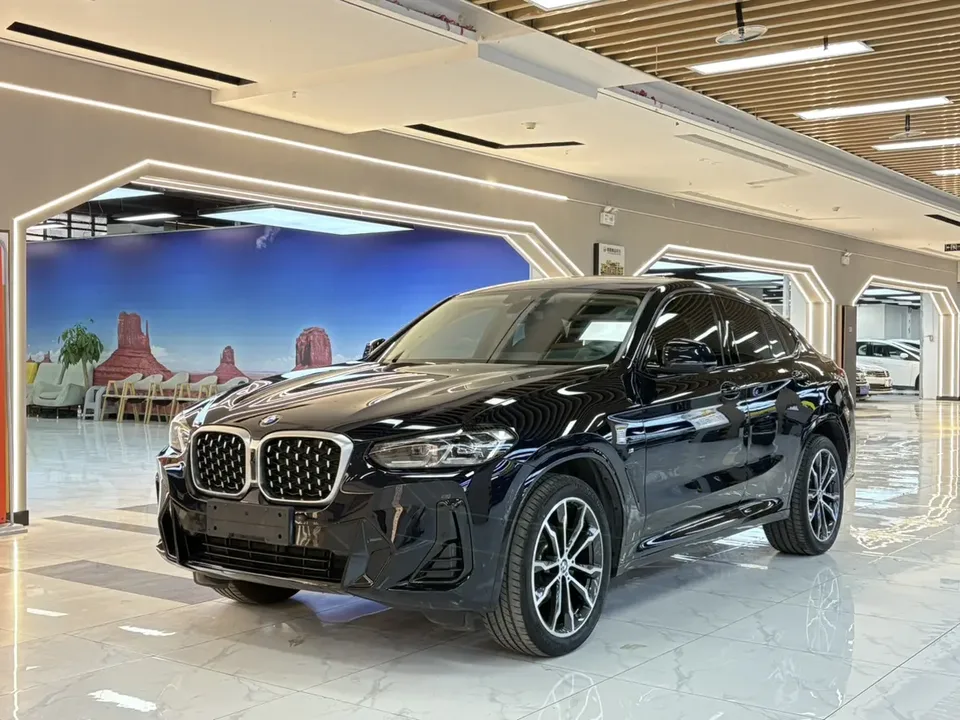 BMW X4 BMW X4 2022 xDrive 30i M Sport Package 2024 — photo 1, buy with delivery to Moscow