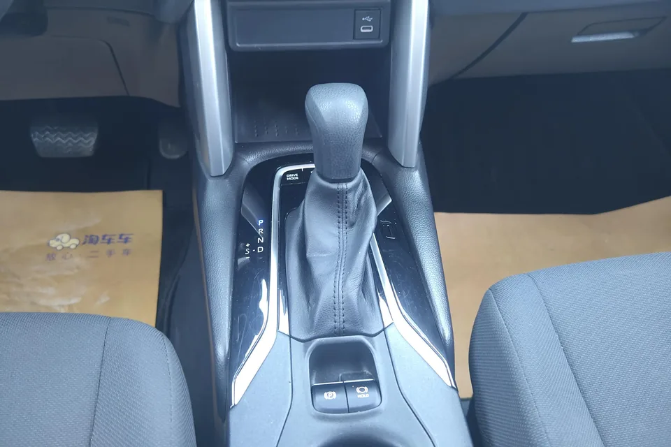 Toyota Frontlander 2.0L Intelligent Electric Hybrid Dual Engine Leading Edition 2024 — миниатюра 5