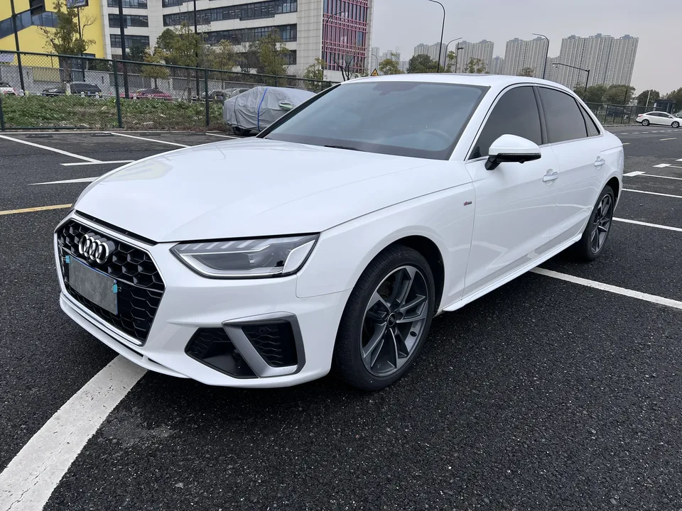 Audi a4 l 2022