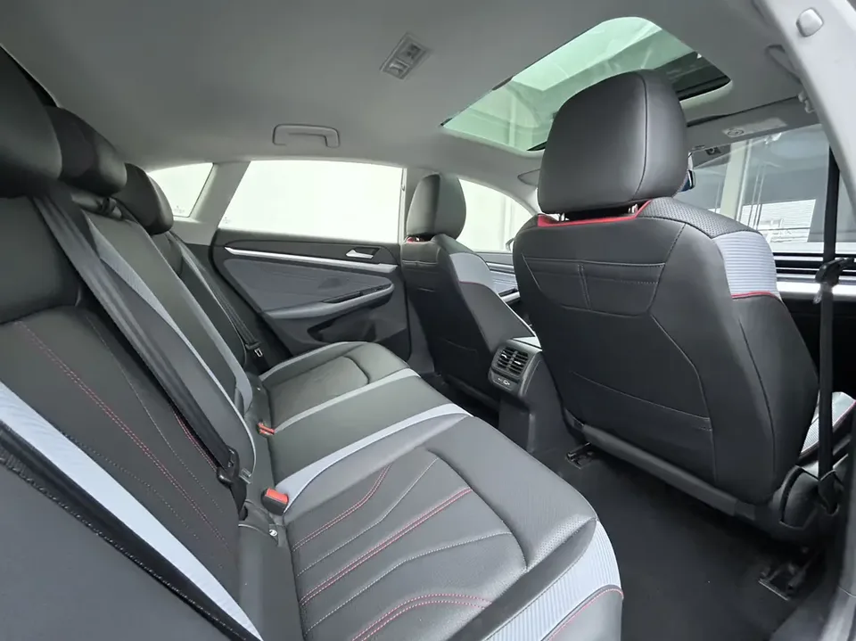 Volkswagen Lamando Lingdu Lingdu L 280TSI DSG Hot Edition 2023 — миниатюра 5