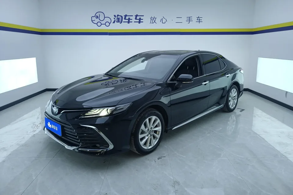 Toyota Camry 2023