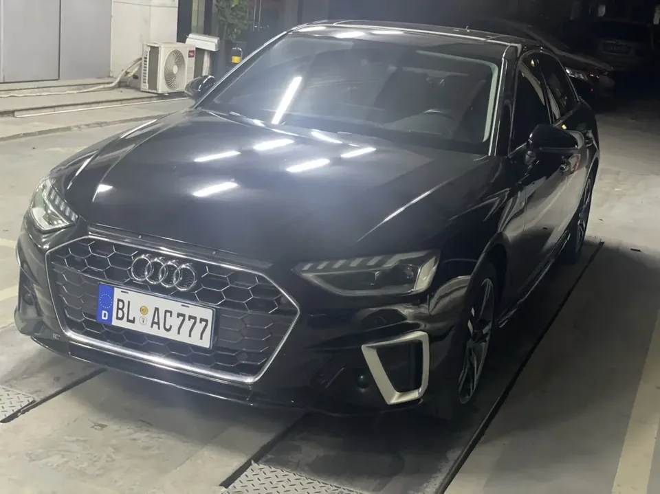 Audi a4 l 2022