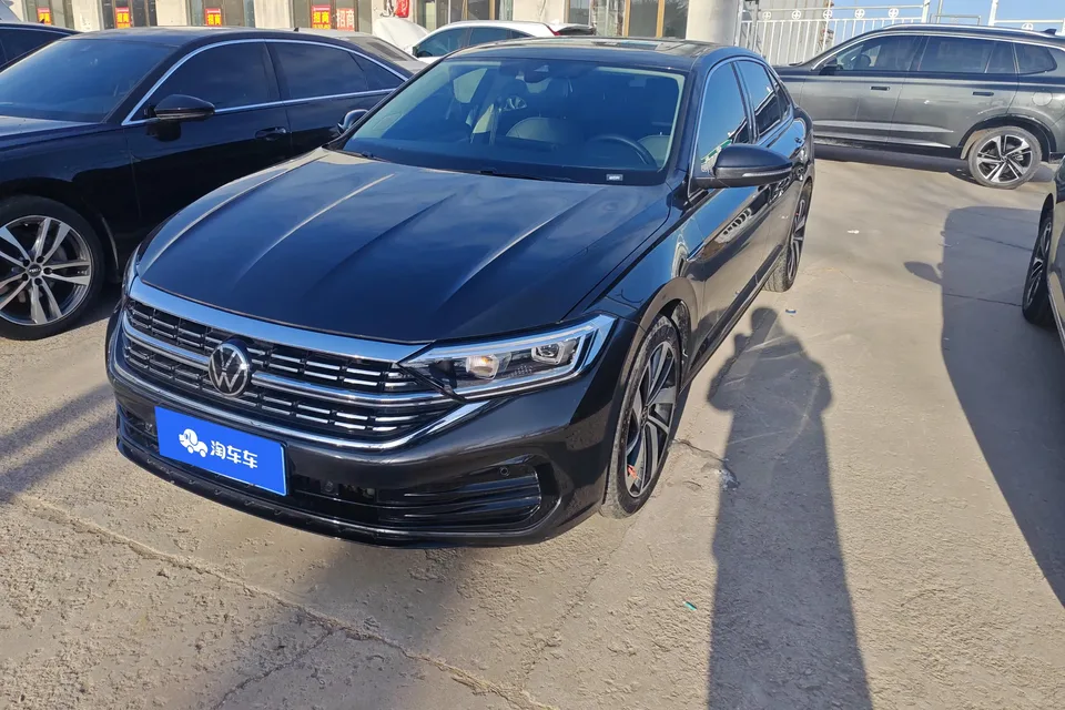 Volkswagen Sagitar 2023