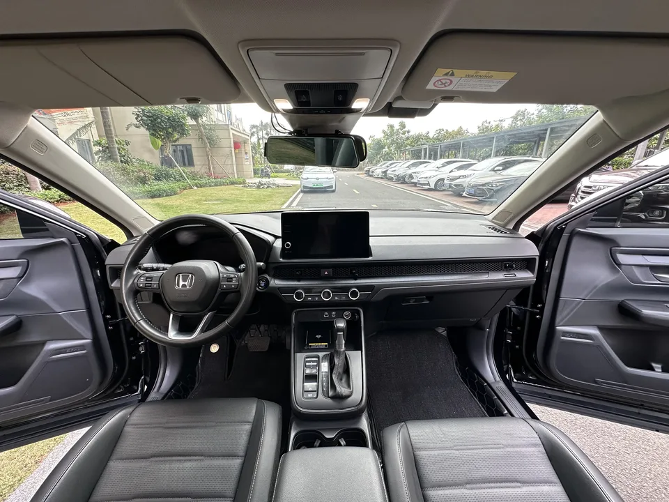 Honda CR-V Honda CR-V 2023 240TURBO CVT 2WD 5-seater version 2023 — миниатюра 3
