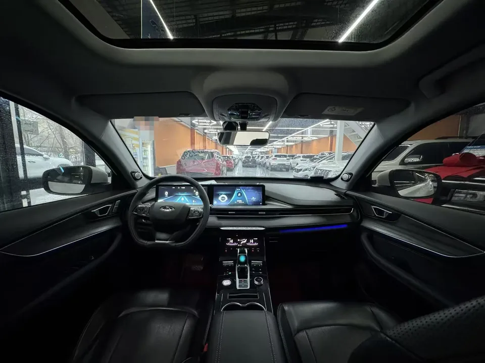 Chery Tiggo 8 PLUS Tiggo 8 PLUS 2024 Champion Edition Kunpeng 290TGDI DCT Luxury Edition 5-seater 2024 — миниатюра 4