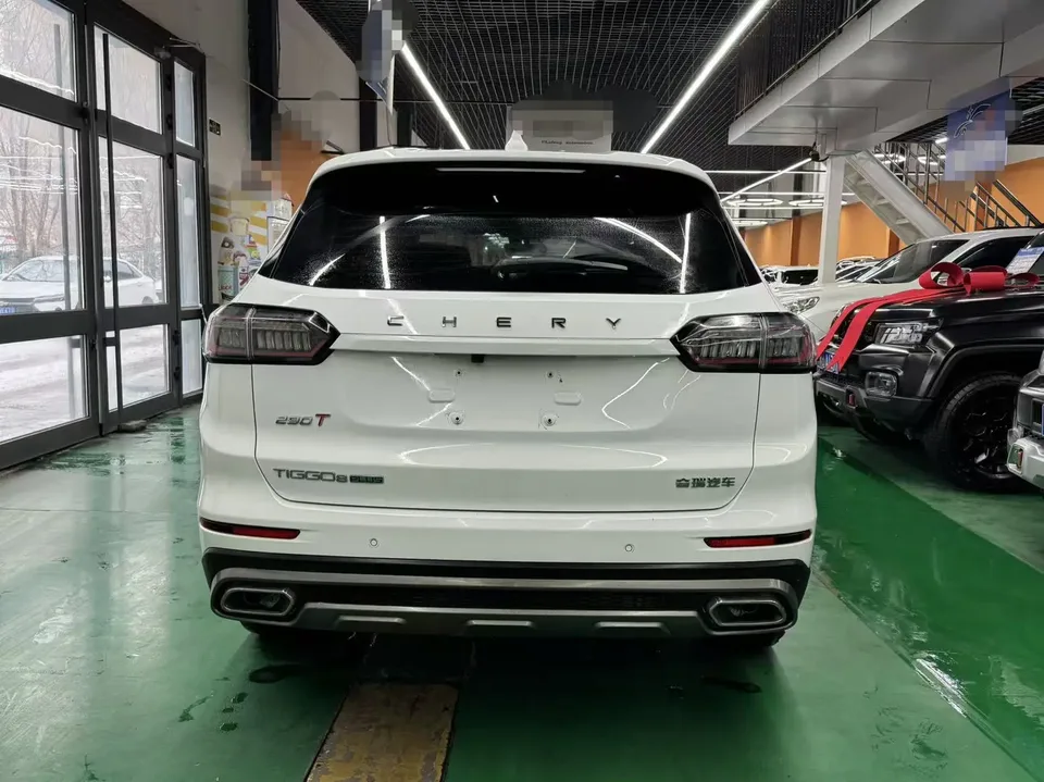 Chery Tiggo 8 PLUS Tiggo 8 PLUS 2024 Champion Edition Kunpeng 290TGDI DCT Luxury Edition 5-seater 2024 — миниатюра 5