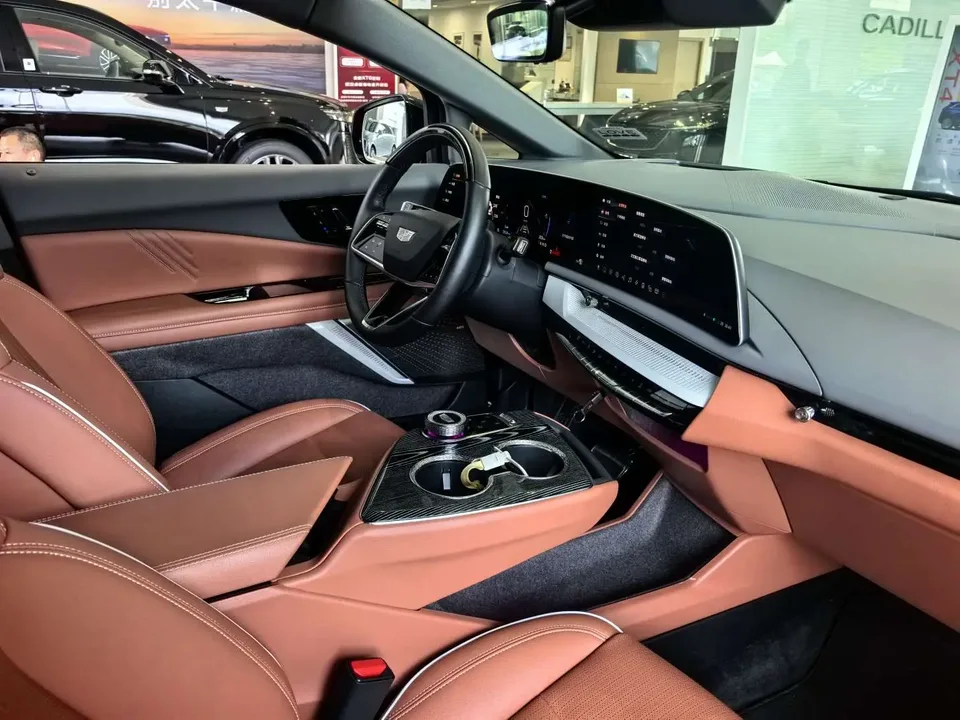 Cadillac IQ Aoge IQ Aoge 2024 Four-wheel drive long-range version 2024 — thumbnail 4