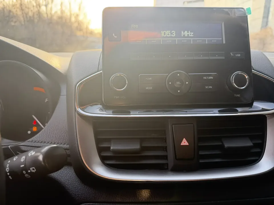 Toyota Yaris L Yaris L 2021 Zhixuan X 1.5L CVT leading version 2022 — миниатюра 3