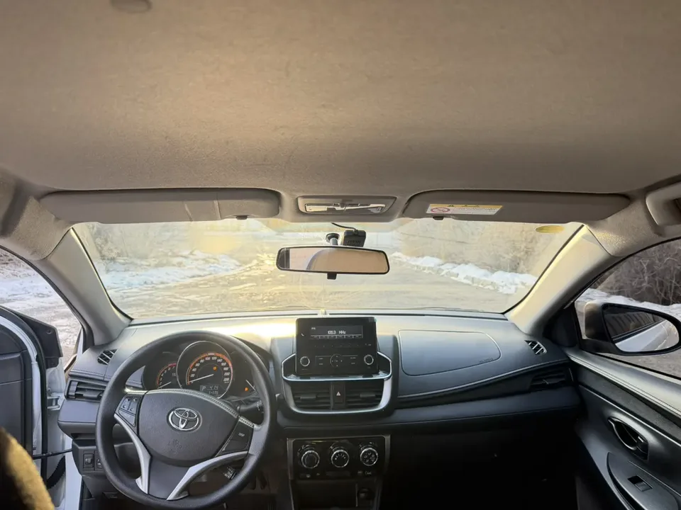 Toyota Yaris L Yaris L 2021 Zhixuan X 1.5L CVT leading version 2022 — миниатюра 4