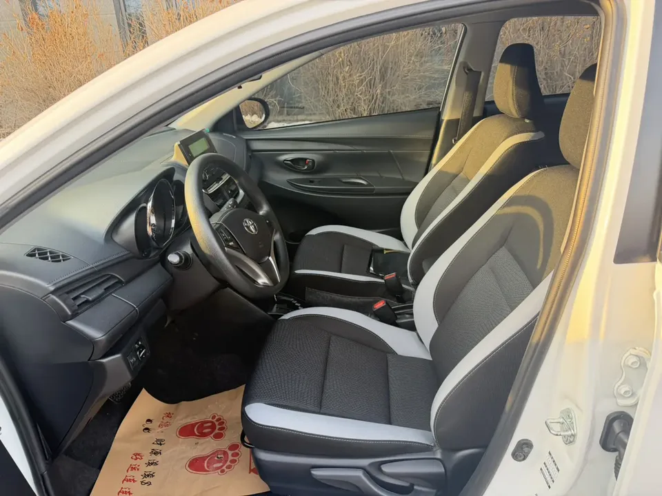 Toyota Yaris L Yaris L 2021 Zhixuan X 1.5L CVT leading version 2022 — миниатюра 5