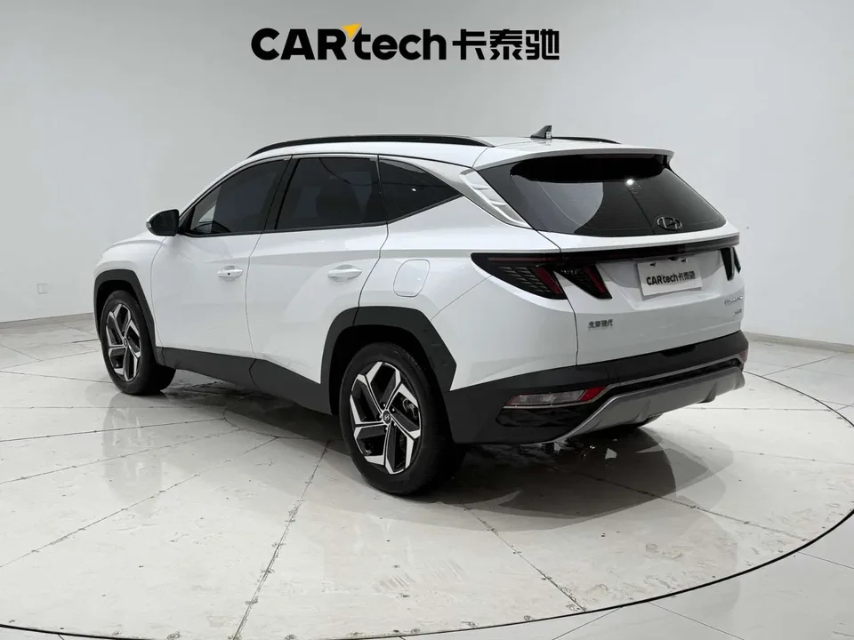 Hyundai tucson l Tucson 2023 Tucson L 1.5T DLX 2WD Luxury Edition 2024 — миниатюра 2