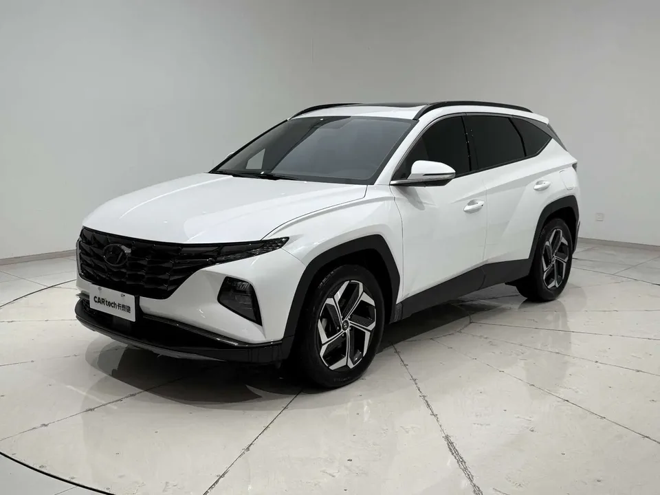 Hyundai tucson l Tucson 2023 Tucson L 1.5T DLX 2WD Luxury Edition 2024 — миниатюра 4