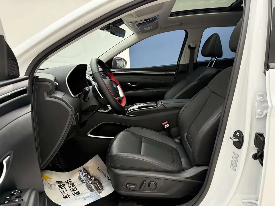 Hyundai tucson l Tucson 2023 Tucson L 1.5T DLX 2WD Luxury Edition 2024 — миниатюра 5