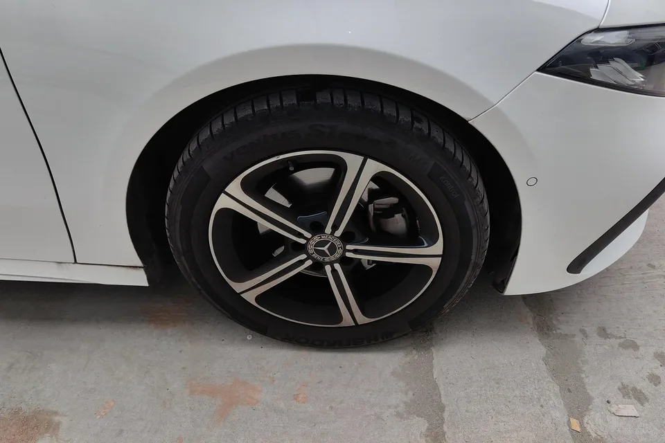 Mercedes-Benz Mercedes Benz A Class Mercedes-Benz A-Class 2023 A 200 L Sports Sedan Fashion Edition 2023 — миниатюра 3