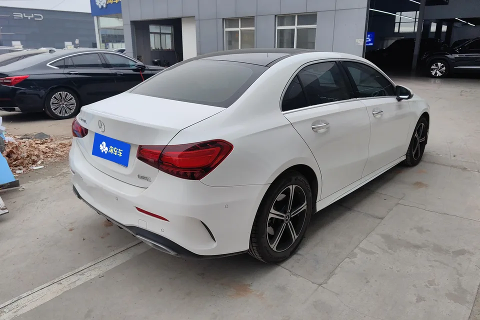 Mercedes-Benz Mercedes Benz A Class 2023