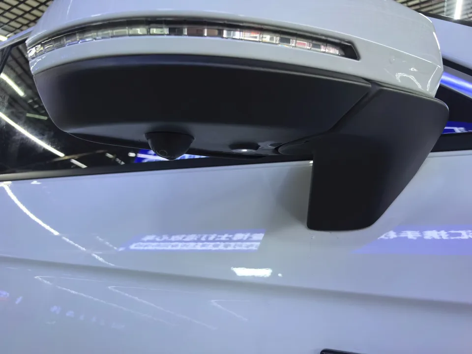 Volkswagen Tayron Tanyue 2022 280TSI 2WD Luxury Smart Edition 2022 — миниатюра 2