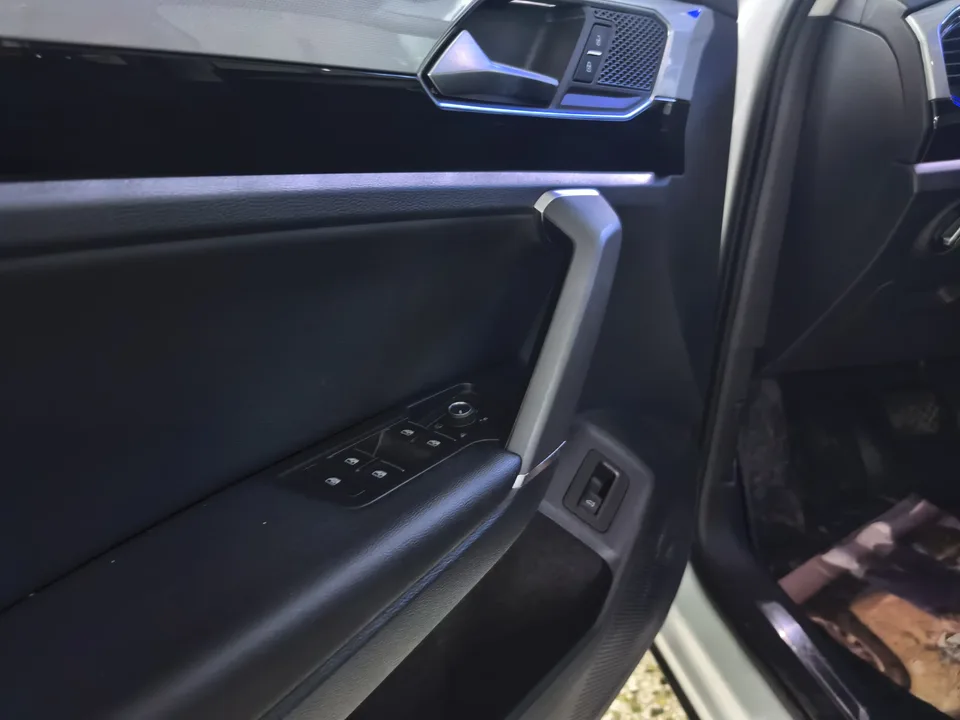 Volkswagen Tayron Tanyue 2022 280TSI 2WD Luxury Smart Edition 2022 — миниатюра 5