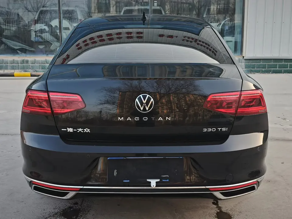 Volkswagen Magotan 330TSI DSG 30th Anniversary Edition 2022 — миниатюра 5